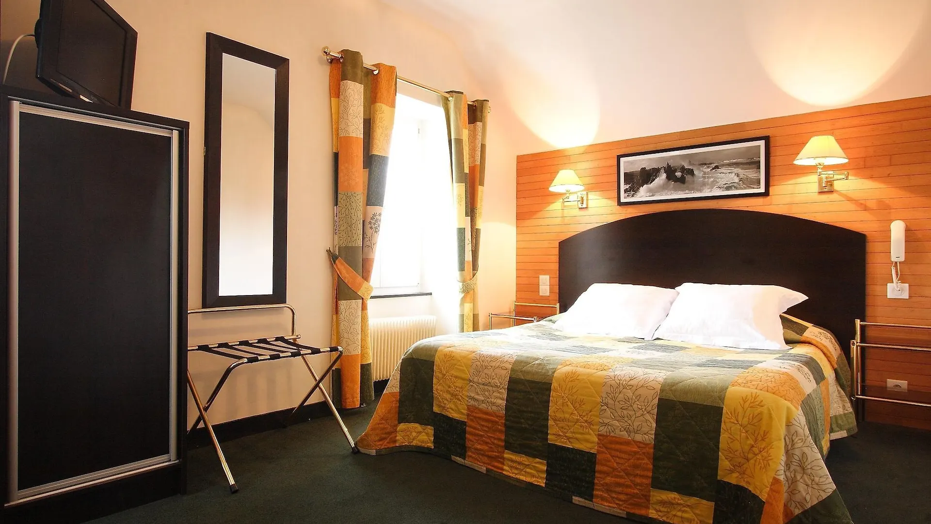 L'Armoric Hotel - Renove Benodet 3*,